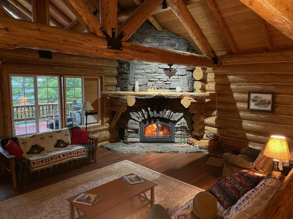 John's Cabin